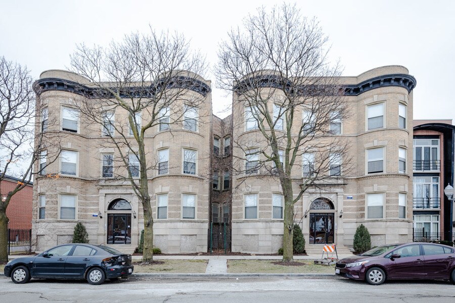 Foto principal - 6219 S Kenwood Ave