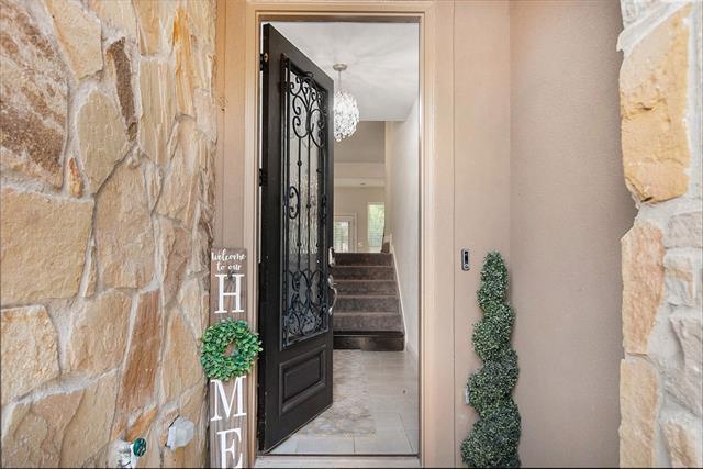 Building Photo - 2665 Villa Di Lago Dr