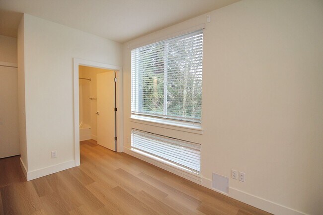 Foto del edificio - 8417 SW 24th Ave