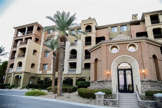 Building Photo - 15 Via Mantova