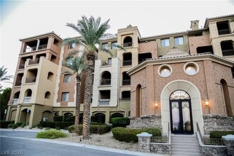 Building Photo - 15 Via Mantova