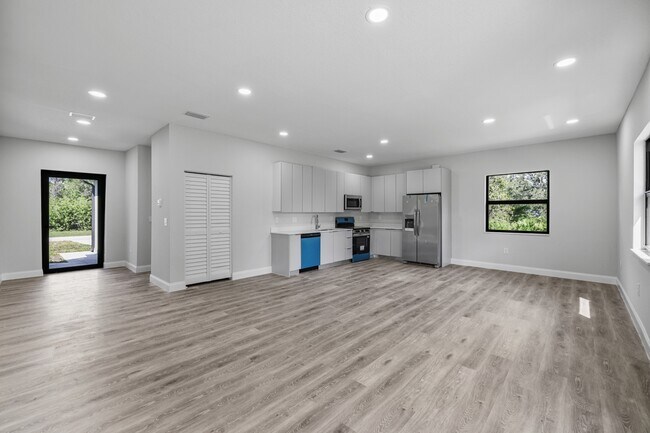 Foto del edificio - 1134 Sunrise Blvd
