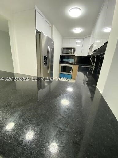 Foto del edificio - 10000 NW 80th Ct