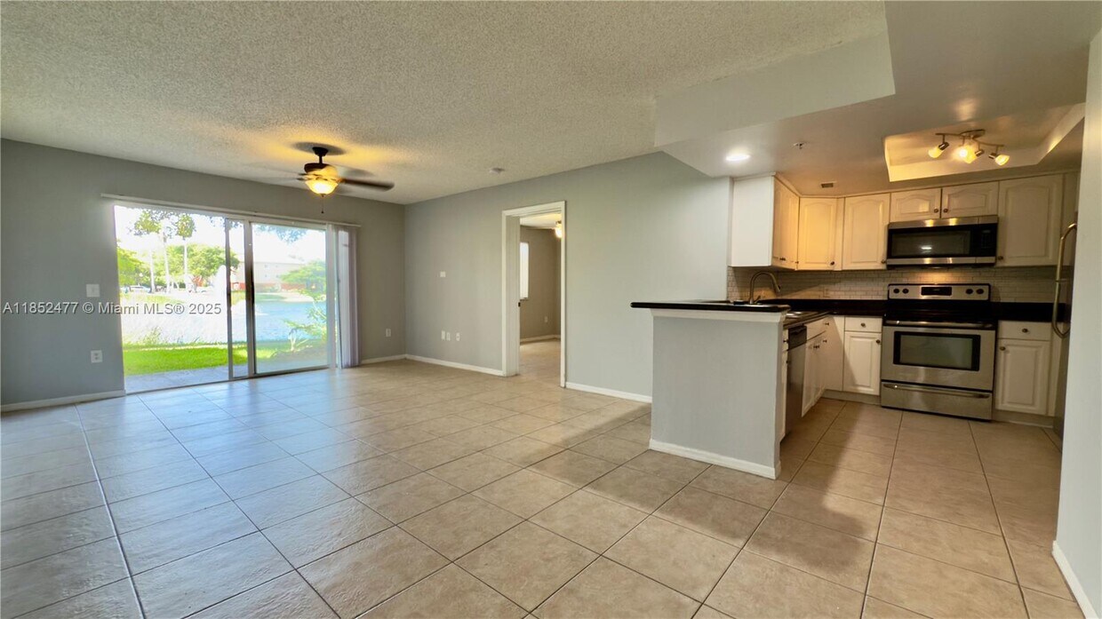 Foto principal - 4191 N Haverhill Rd
