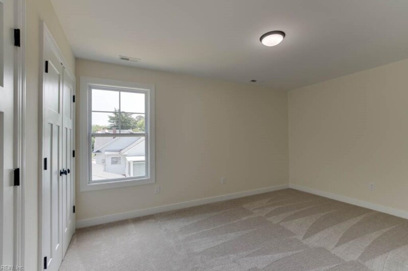 Foto principal - 1326 24th St