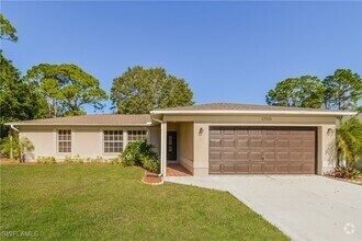 Building Photo - 2750 Trilby Ave