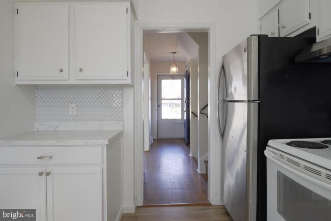 Foto del edificio - 1016 S Hilton Rd