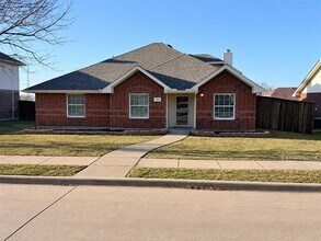 Building Photo - 1513 Timber Ridge Dr