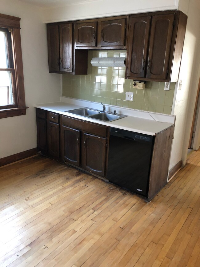 Building Photo - 3878 N 15th St