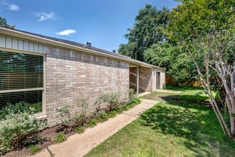 Building Photo - 18506 Glen Briar Ln