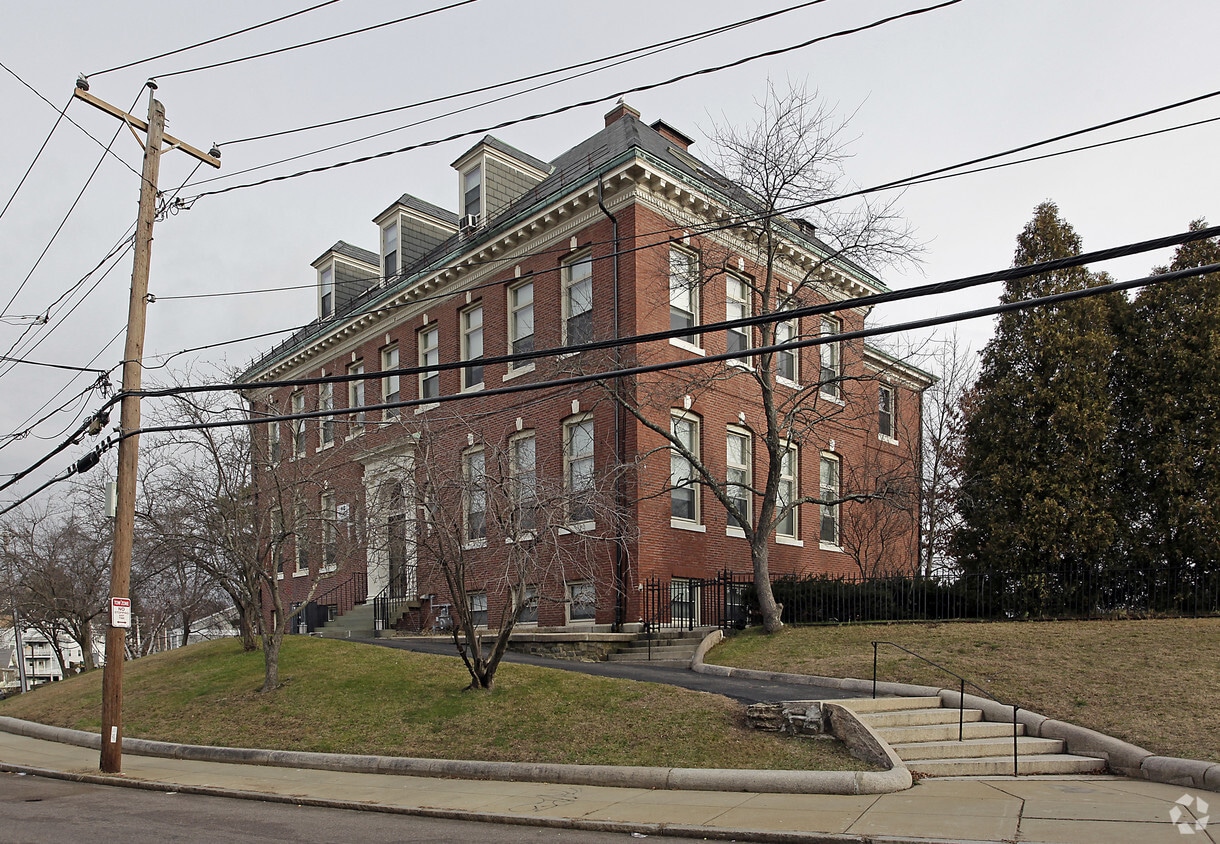 Primary Photo - Weld Park Apartments