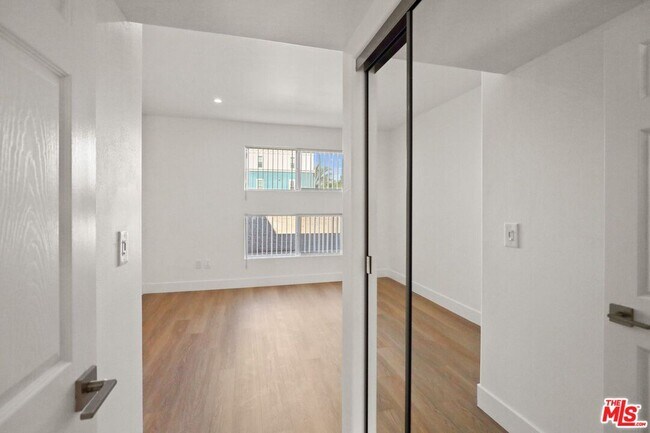 Foto del edificio - 1623 Brockton Ave