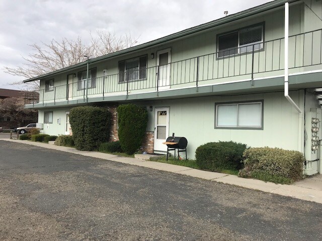 Primary Photo - 1841 E. Long St. #7 Carson City, NV 89706