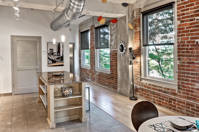Building Photo - Joslyn Loft