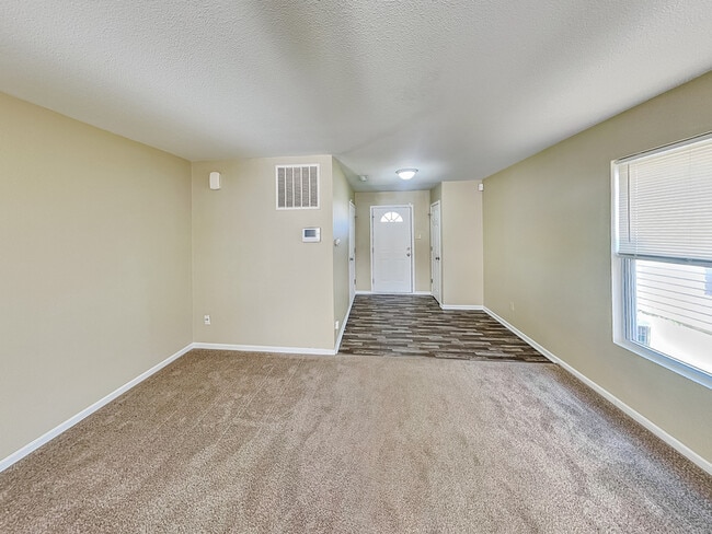 Foto del edificio - 10455 Candy Apple Ln