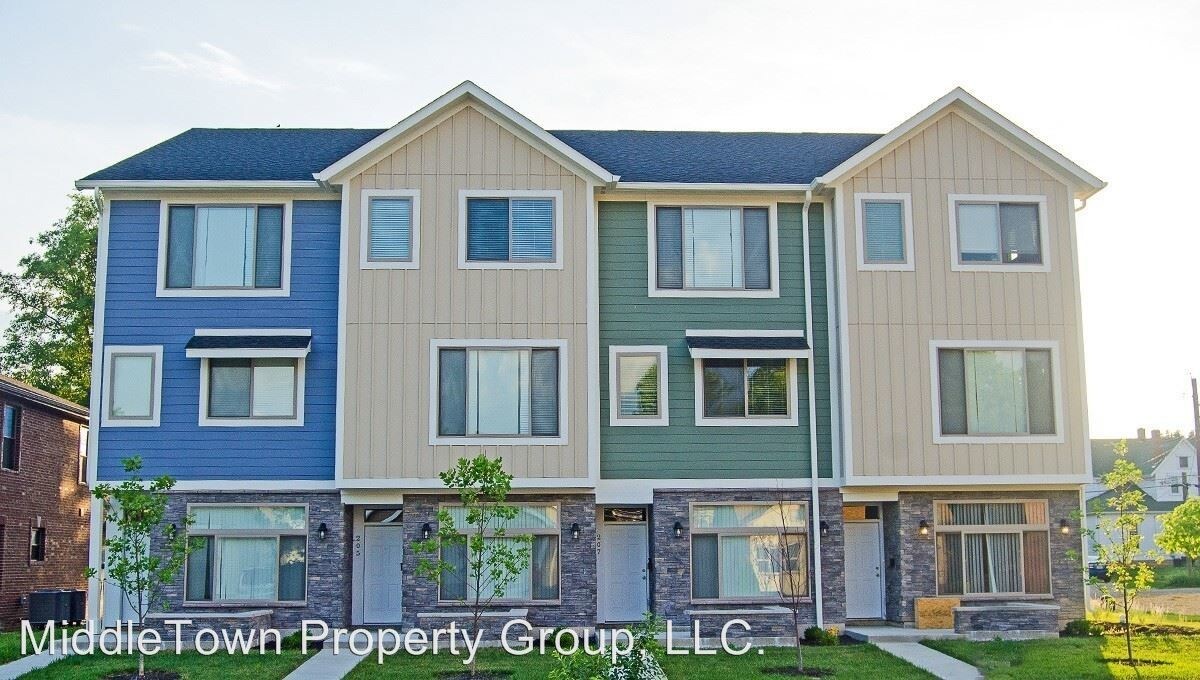 Primary Photo - 203 N Martin St