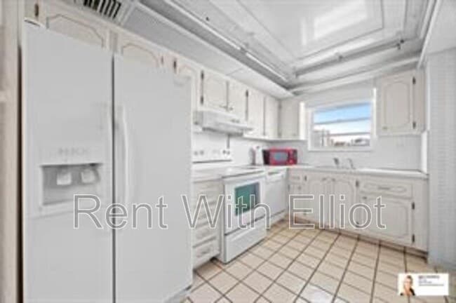 Photo - 137 Golden Isles Dr Apartment