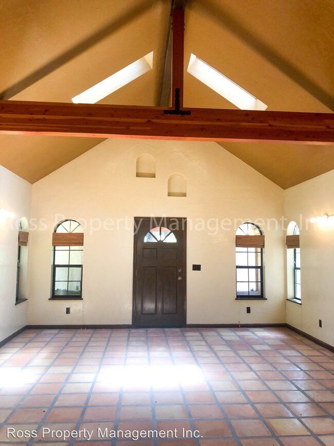 Building Photo - 2 br, 3 bath House - 528 Kilkare Road