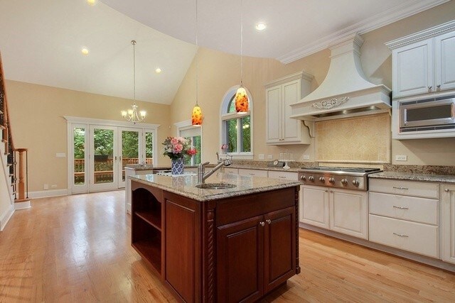 Foto del edificio - 912 Glenshire Rd