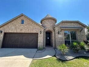 Building Photo - 3400 Western Bluff Ct
