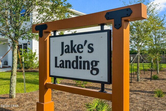 Building Photo - 1722 Jakes Dr