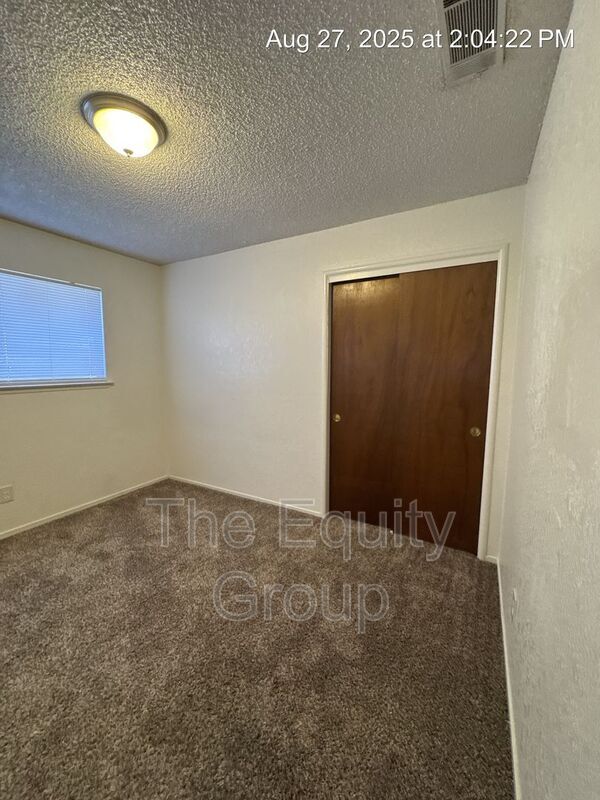 Foto del edificio - 2034 S Tracy Ct