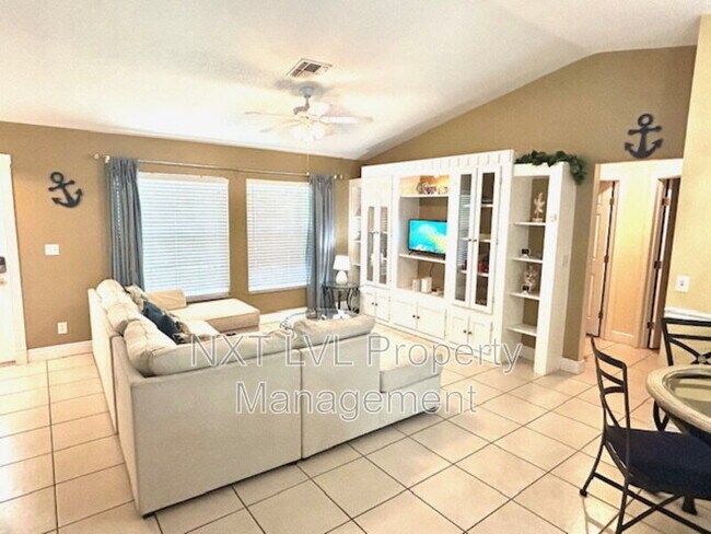 Foto del edificio - 4123 SW 21st Pl