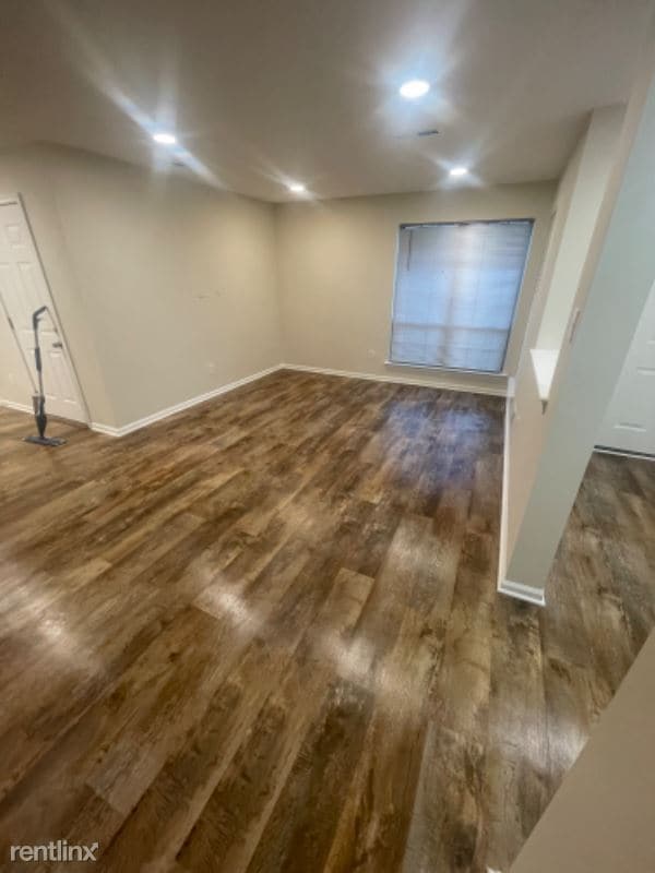 Primary Photo - 2 br, 1.5 bath Condo - 41 Banbury Ct,