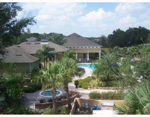 Building Photo - 10211 Courtney Palms Blvd