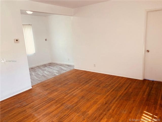 Building Photo - 12250 NE 11th Ct