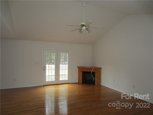Building Photo - 5678 Cedar Run Dr