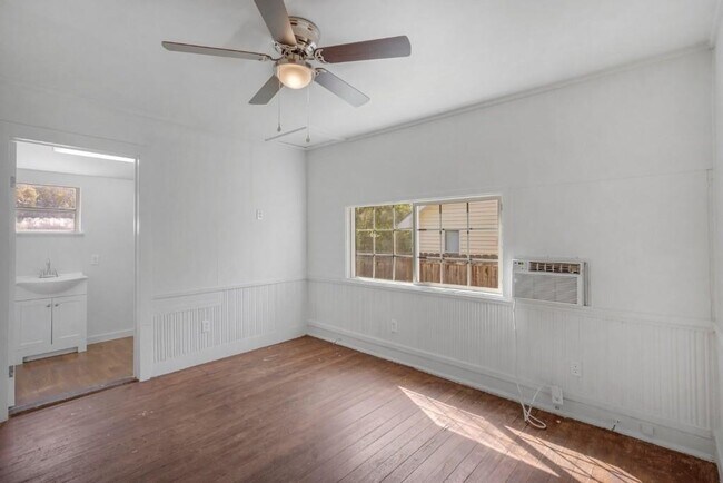 Foto del edificio - 1003 N Bishop St