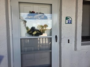 Building Photo - 4915 Casablanca Cir