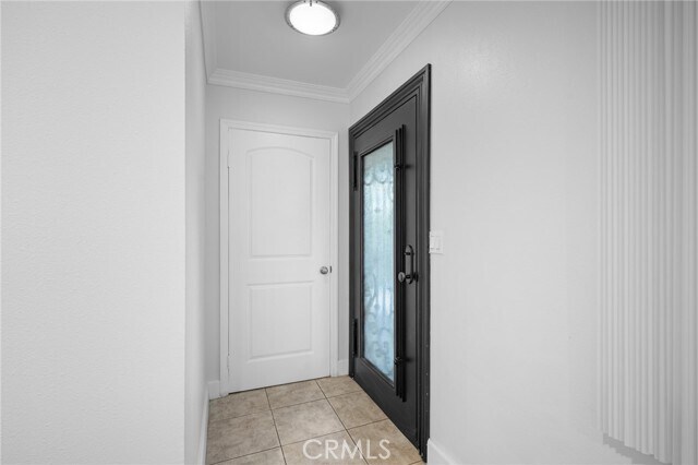 Foto del edificio - 823 E Wilson Ave