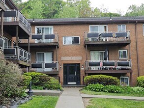 Building Photo - 42 Tanager Rd