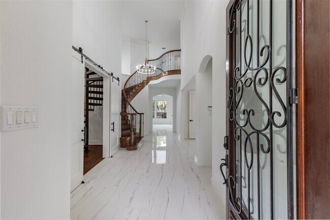 Foto del edificio - 18 Player Vista Pl