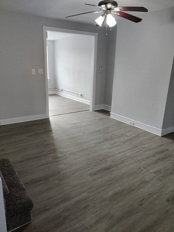 Foto del edificio - 532 E Mayland St