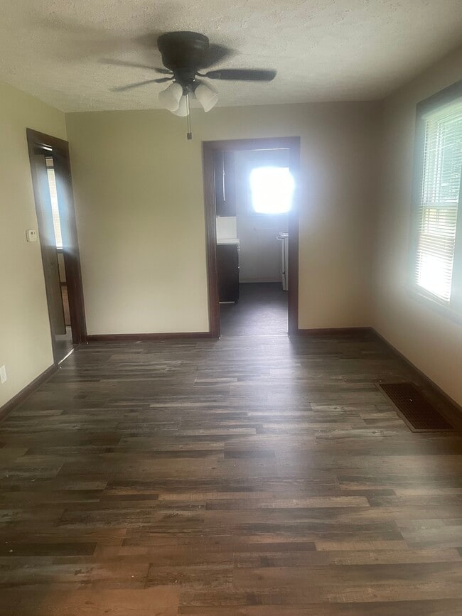 dining room - 2938 S 6th St