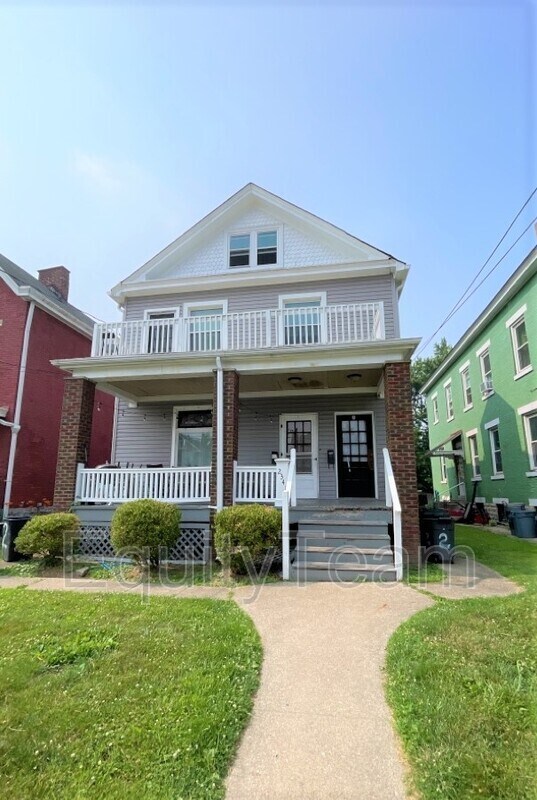 2341 Kenilworth Ave Unit 2, Cincinnati, OH 45212 Condo for Rent in