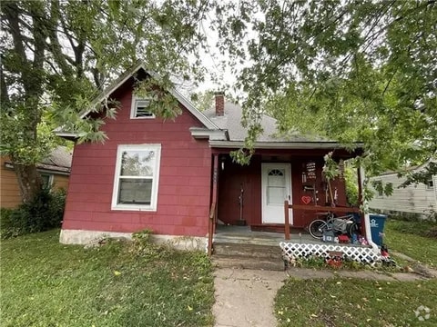 Building Photo - 1611 S Pearl Ave