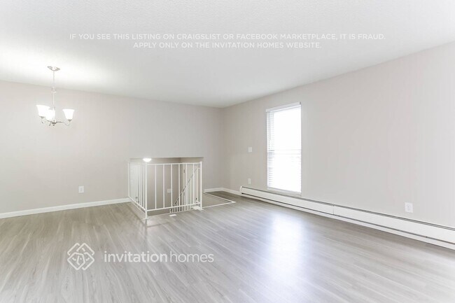 Foto del edificio - 11193 Forest Ave