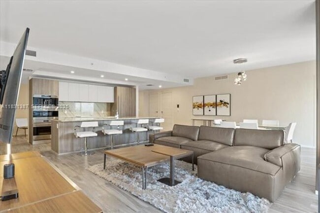 Photo - 801 S Miami Ave Apartment