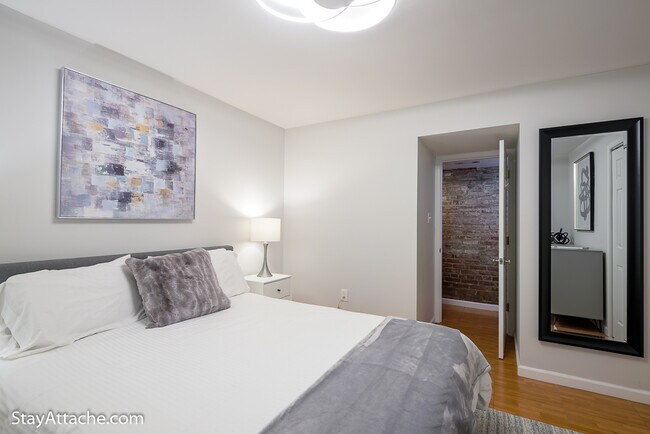 Foto del edificio - 1745 Willard St NW