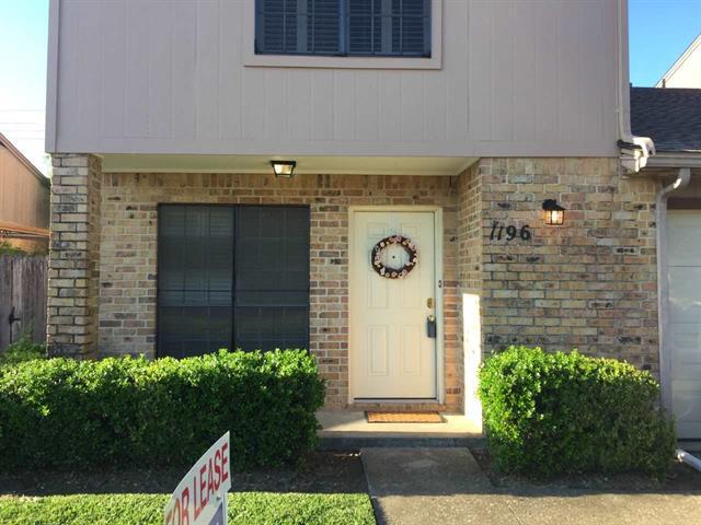 Building Photo - 1196 Sunmeadow Dr