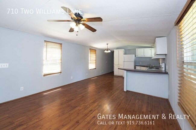 Foto del edificio - 710 Two Williams Ln