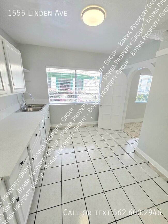 Foto del edificio - 1555 Linden Ave