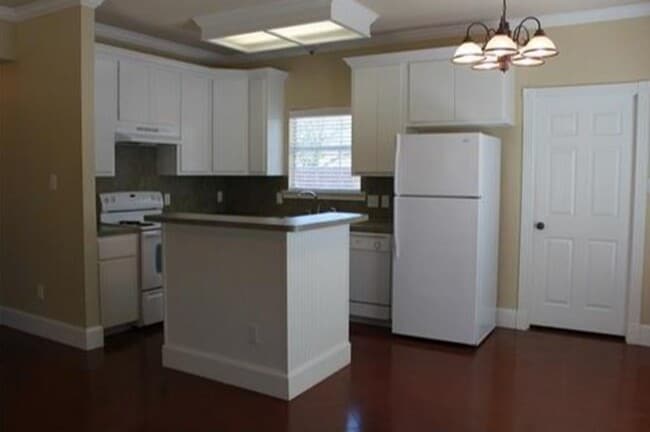 Photo - 3707 Holick Ln House