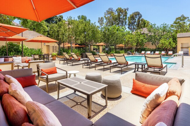 Foto del edificio - Turtle Rock Canyon Apartment Homes