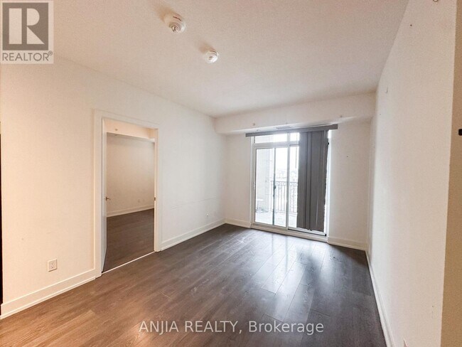 Building Photo - 278 Buchanan Dr