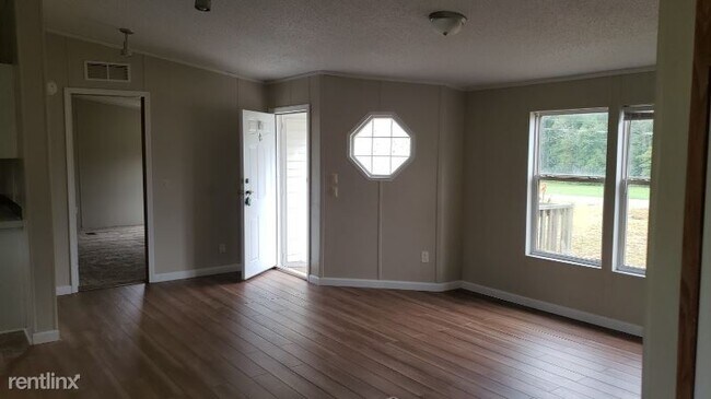 Foto del edificio - 3 br, 2 bath Mobile Home - 1124 Eulalia Ln